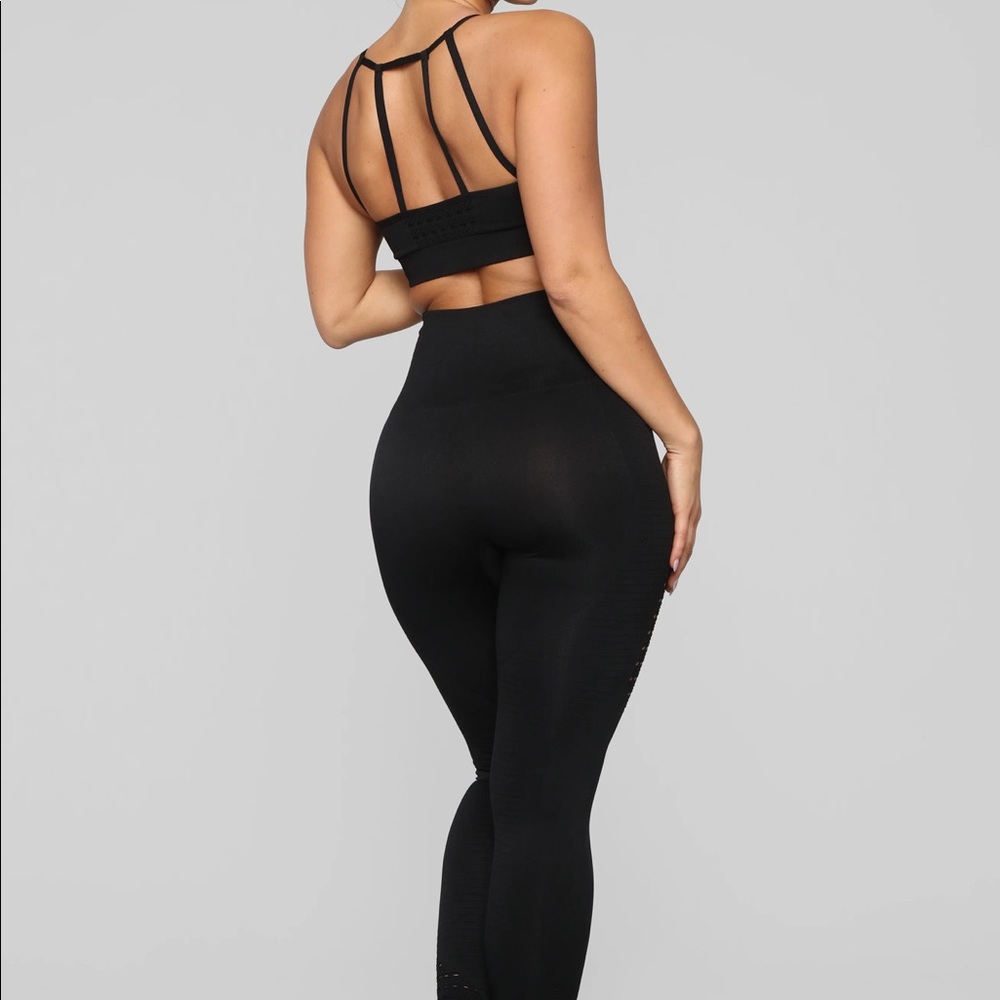 Fashion nova seamless workout set